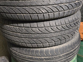 215/70R15 4 scaturi