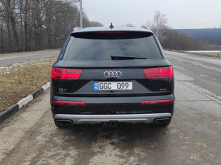 Audi Q7 foto 3