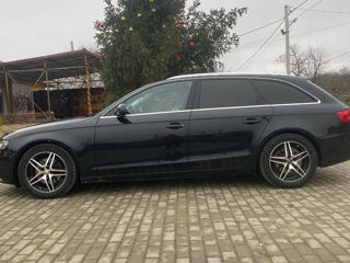 Audi A4 Avant foto 6