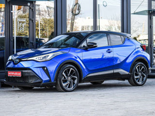 Toyota C-HR foto 1