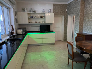 Casa For Rent la Valea Morilor -5500 euro. foto 5