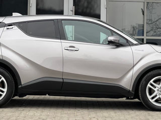 Toyota C-HR foto 6