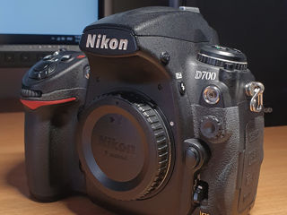 Nikon D700 12.1MP FX-Format CMOS Digital SLR (Body Only) foto 3