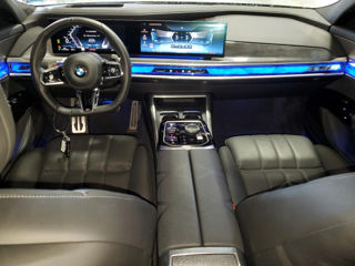 BMW 7 Series foto 9