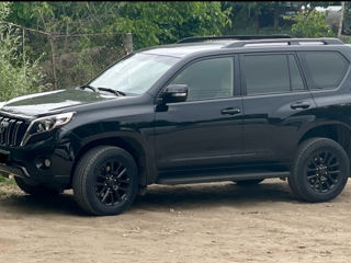 Toyota Land Cruiser Prado foto 4