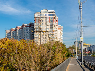 Apartament cu 3 camere, 100 m², Centru, Chișinău foto 19