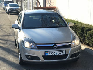 Opel Astra foto 2