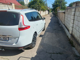 Renault Grand Scenic foto 6