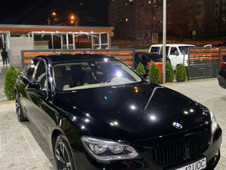 BMW 7 Series foto 5