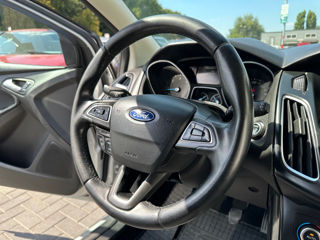 Ford Focus foto 11