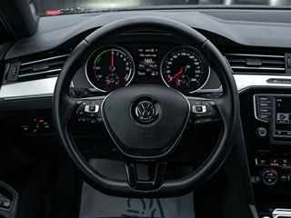 Volkswagen Passat foto 12