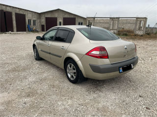 Renault Megane foto 4