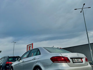 Mercedes E-Class foto 8