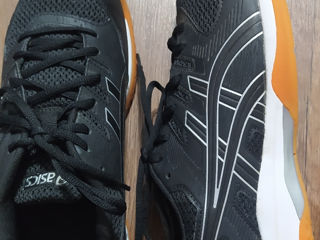 Кроссовки Asics Новые! foto 1