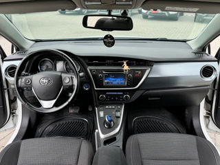 Toyota Auris foto 8