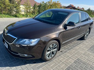 Skoda Superb foto 5