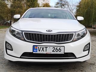 KIA Optima foto 10