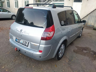 Renault Grand Scenic foto 4