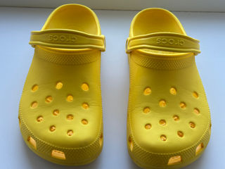 Crocs yellow original foto 2