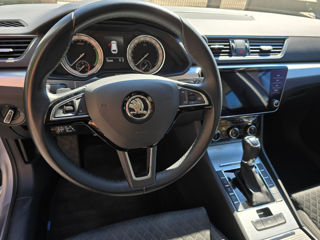 Skoda Superb foto 5