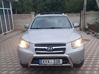 Hyundai Santa FE foto 1