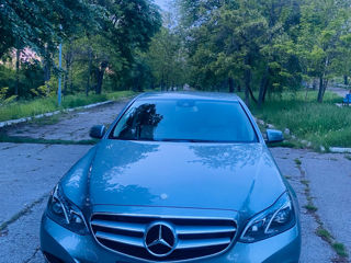 Mercedes E-Class foto 6