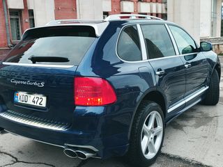 Porsche Cayenne foto 1