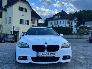 BMW 5 Series foto 4