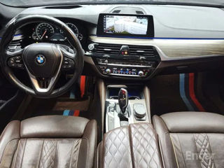 BMW 5 Series foto 4