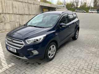 Ford Kuga foto 3