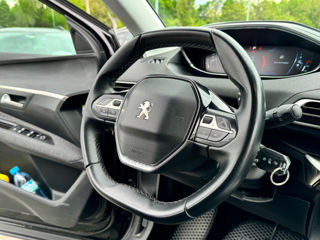 Peugeot 3008 foto 9