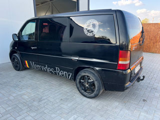 Mercedes Vito foto 2