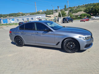 BMW 5 Series foto 9