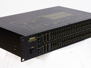 dbx 215s 2 x 15 Band Graphic Equalizer, Yamaha q2031A foto 8