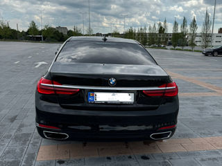 BMW 7 Series foto 3