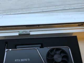 RTX3070 TI Founders Edition foto 2