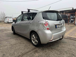 Toyota Verso foto 5