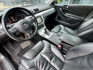 Volkswagen Passat foto 7