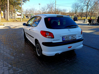 Peugeot 206 foto 3