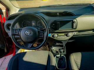 Toyota Yaris foto 5