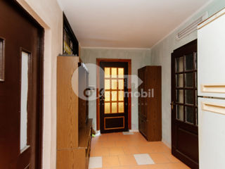 Apartament cu 3 camere, 113 m², Botanica, Chișinău foto 9