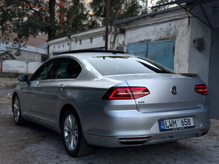 Volkswagen Passat foto 10