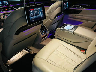 BMW 7 Series foto 5