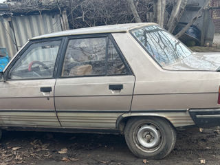 Renault 5