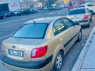 KIA Rio foto 3