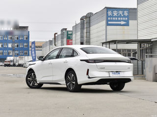 Changan Qiyuan A05 foto 4