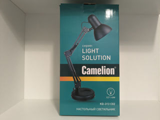Настольная лампа светильник Camelion черного цвета