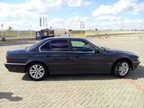 BMW 7 Series foto 4