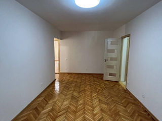 Apartament cu 3 camere, 92 m², Botanica, Chișinău foto 5