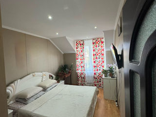 2-комн. кв., 60 м², 6/6 эт.